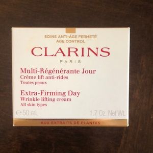 Clarins super Restorative day Cream